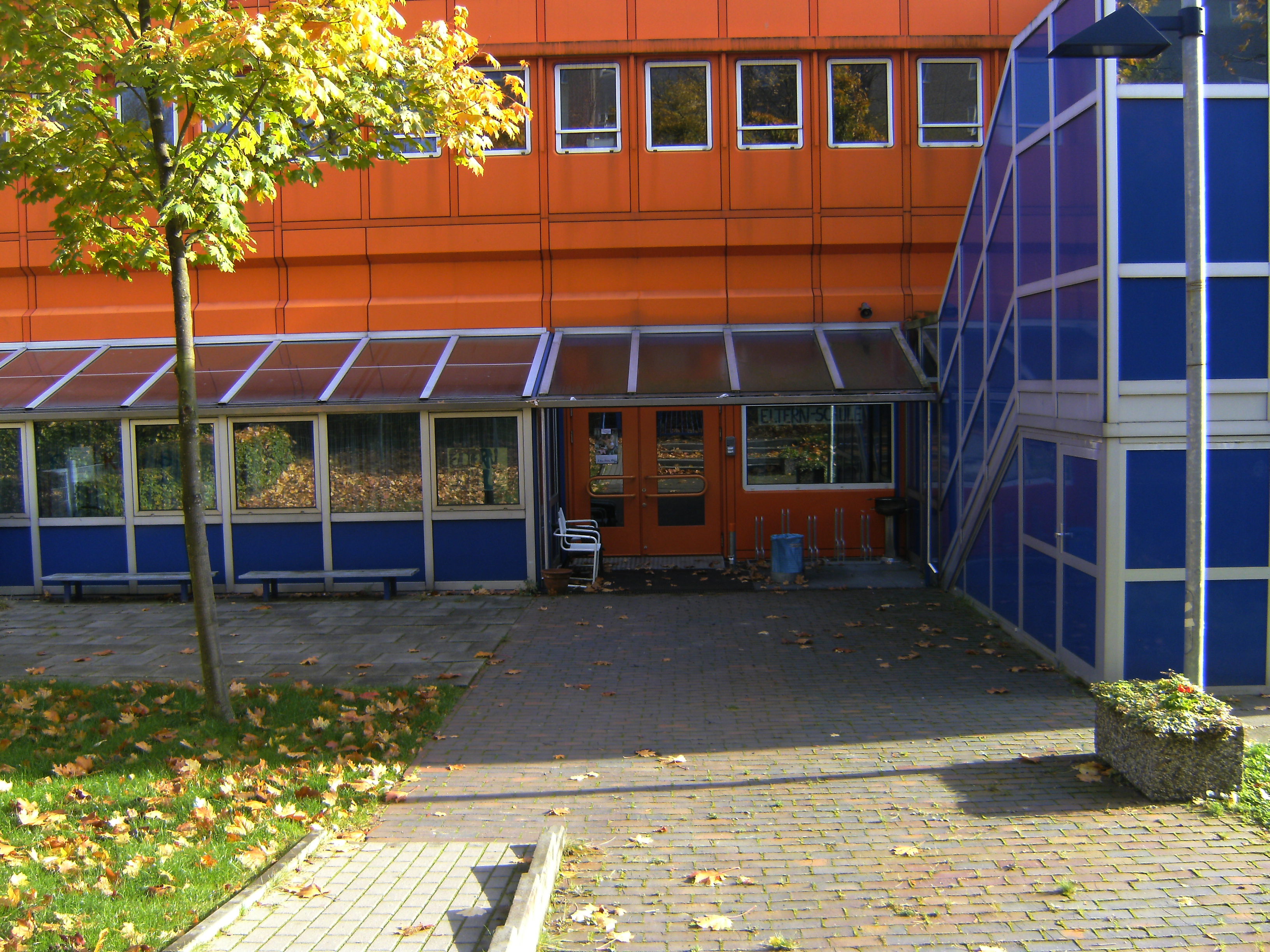 Elternschule-Eingang-IMG00195 Elternschule-Eingang-IMG00195